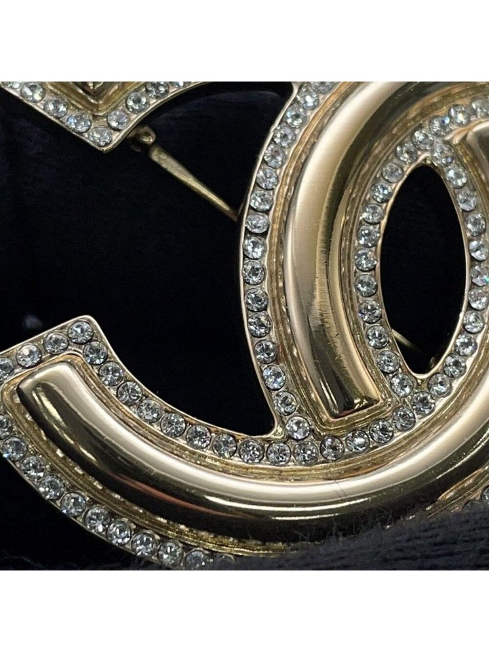Chanel Brooch CC Logo Rhinestone - Picture 8 of 9